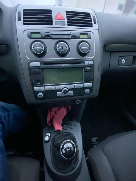 Gebraucht VW Touran Conceptline 140 PS (102 kW) 2006 Schwarz Van / Kleinbus