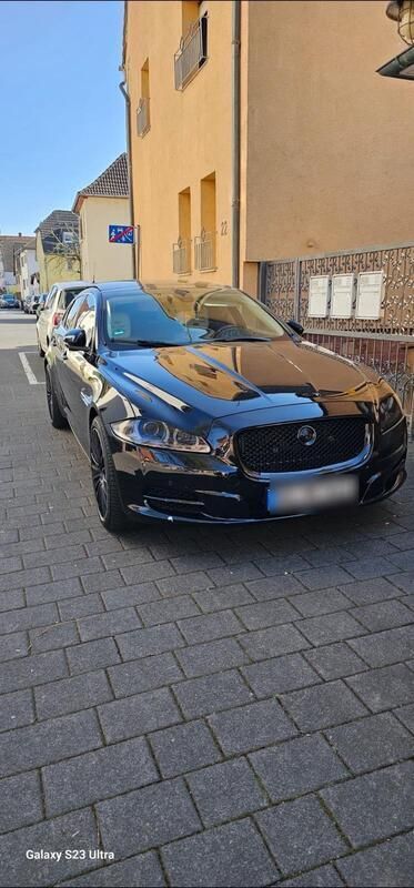 Schwarz Gebraucht 2010 Jaguar XJ Limousine | 10.500 € (Guter Preis) - Bild 1/4
