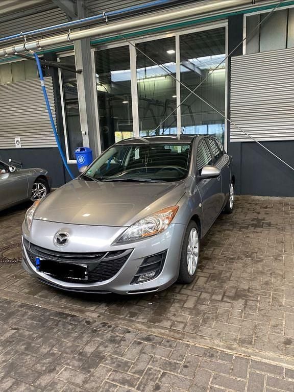 Gebraucht Mazda 3 Exclusive-Line 116 PS (85 kW) 2011 Silber Limousine