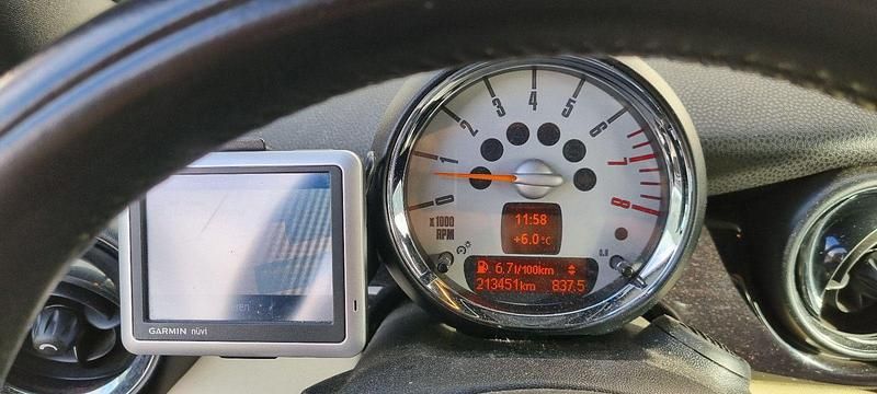 Gebraucht Mini ONE 98 PS (72 kW) 2010 Schwarz Kleinwagen