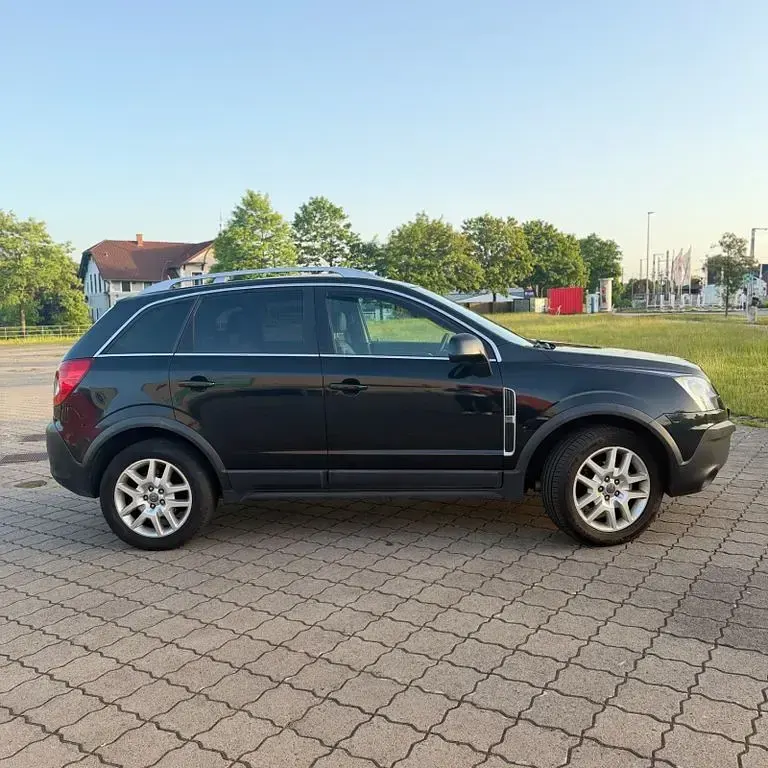 Gebraucht Opel Antara Edition 150 PS (110 kW) 2010 Schwarz SUV