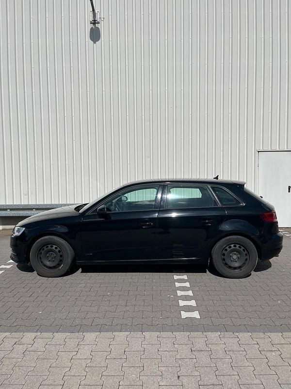 Gebraucht Audi A3 Sportback 150 PS (110 kW) 2014 Schwarz Kleinwagen