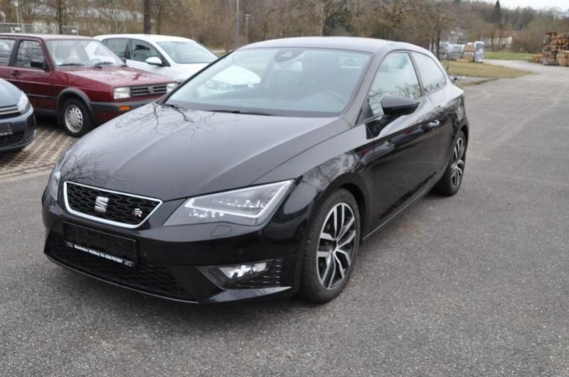 Schwarz Gebraucht 2013 Seat Leon SC FR Kleinwagen | 8.290 € (Fairer Preis) - Bild 1/4