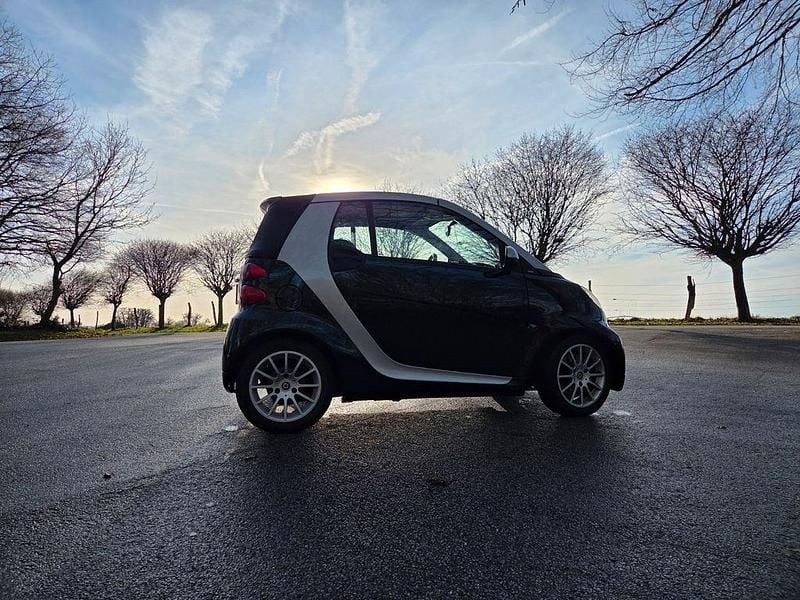 Gebraucht Smart ForTwo Cabrio Passion 71 PS (52 kW) 2010 Schwarz Cabrio