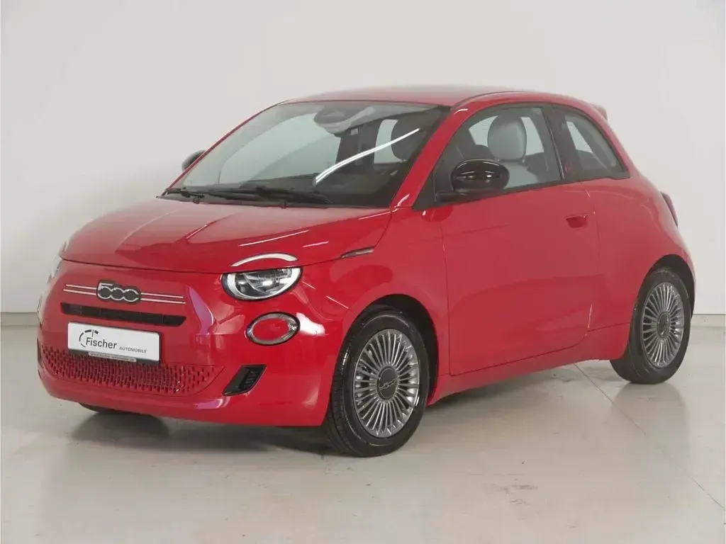 Neu Fiat 500 Icon 65 PS (47 kW) 2026 Rot Limousine