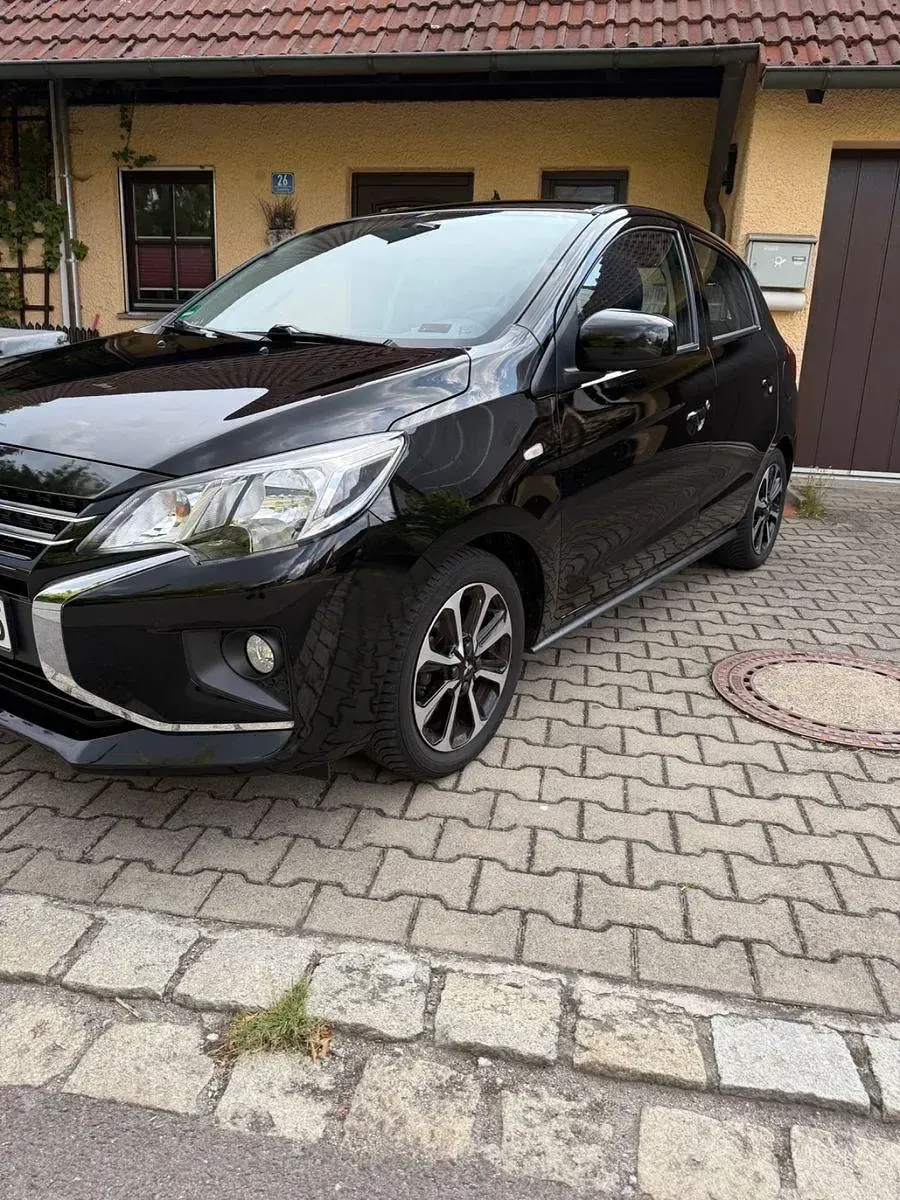 Gebraucht Mitsubishi Space Star 71 PS (52 kW) 2021 Schwarz Kleinwagen
