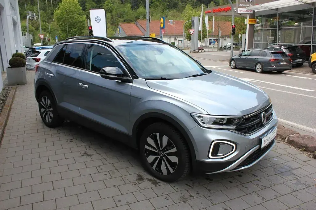 Gebraucht VW T-Roc Goal 150 PS (110 kW) 2025 Silber SUV