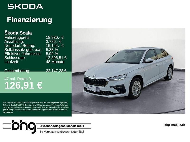 Weiß Gebraucht 2025 Skoda Scala Essence Kleinwagen | 18.930 € (Superpreis) - Bild 1/4