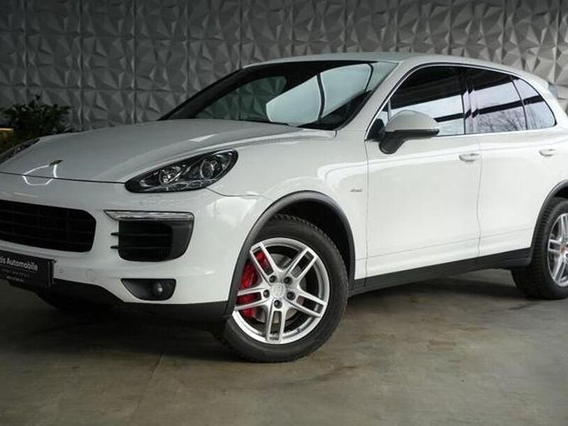 Gebraucht Porsche Cayenne 262 PS (192 kW) 2015 Pure white SUV