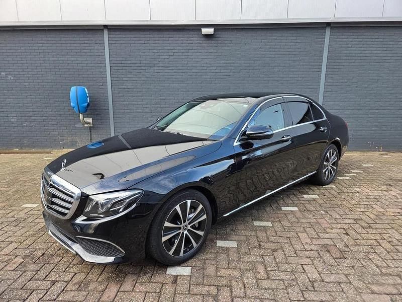 Gebraucht Mercedes E450 367 PS (269 kW) 2018 Schwarz Limousine