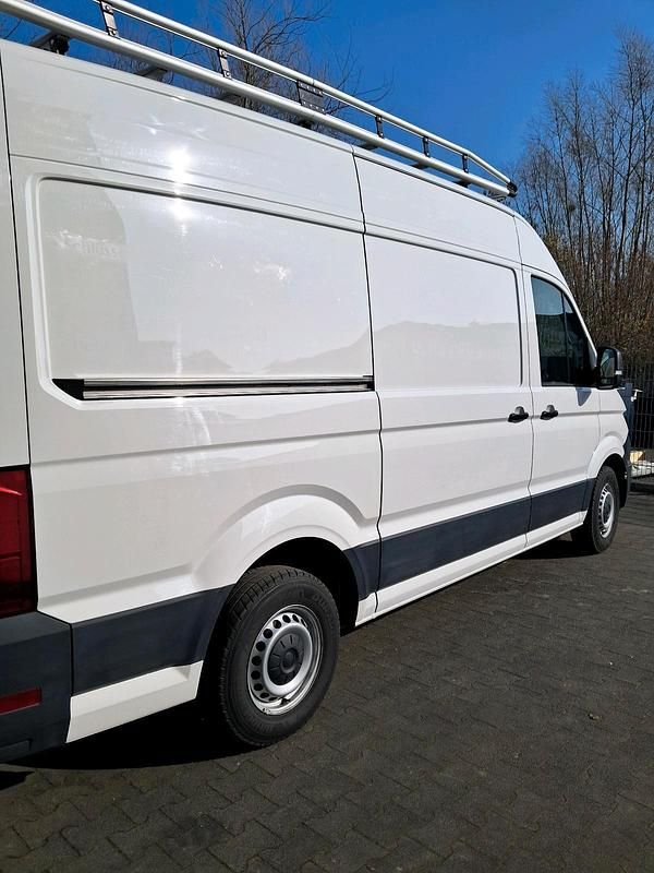 Gebraucht VW Crafter 102 PS (75 kW) 2023 Weiß Van