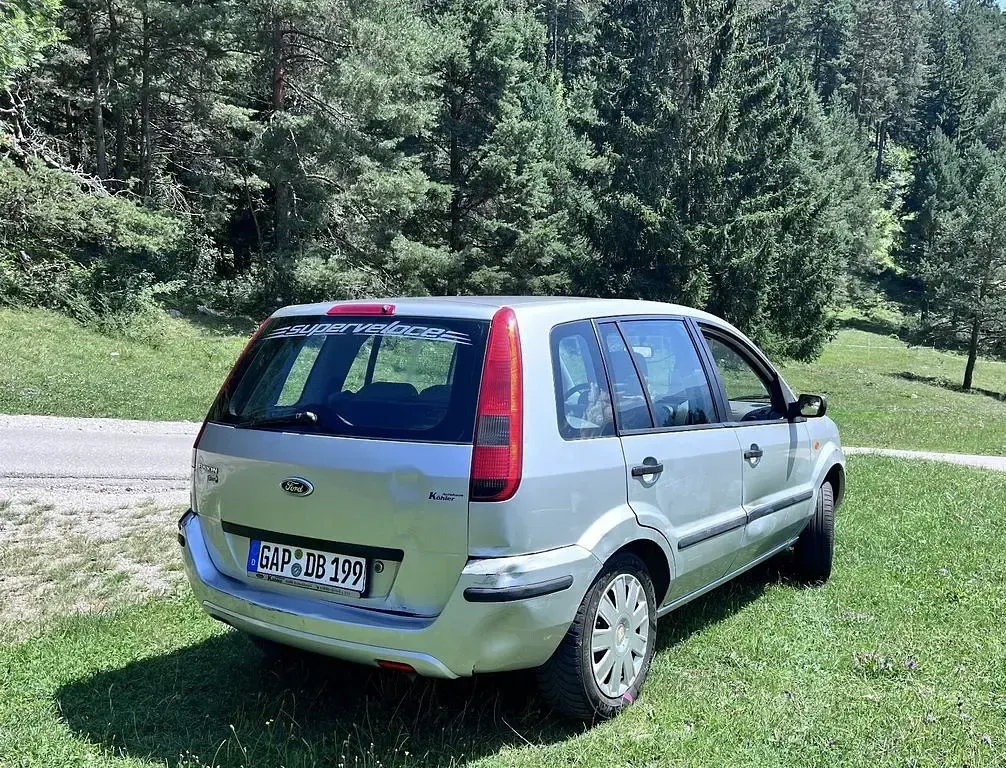 Gebraucht Ford Fusion 80 PS (58 kW) 2004 Silber Kleinwagen
