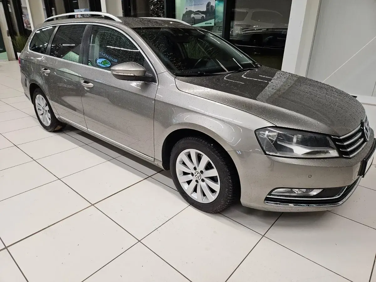 Gebraucht VW Passat Comfortline 122 PS (89 kW) 2013 Kombi