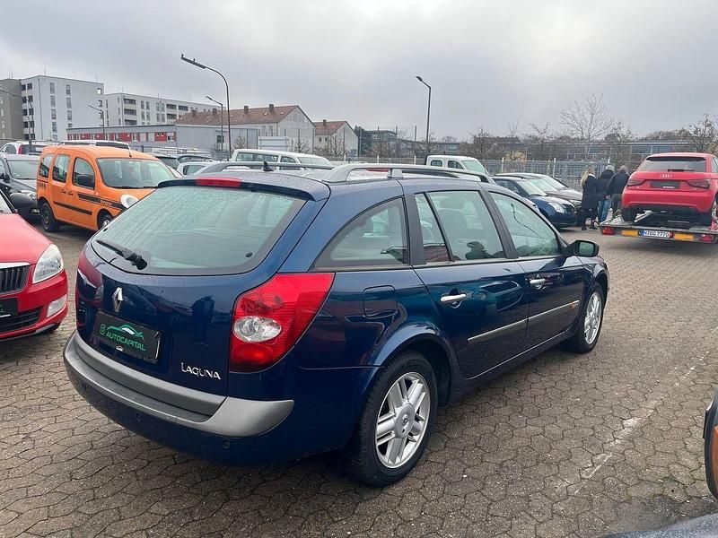 Gebraucht Renault Laguna II Initiale 135 PS (99 kW) 2002 Blau Kombi