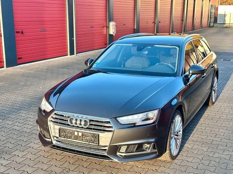 Grau Gebraucht 2018 Audi A4 Sport Kombi | 18.699 € (Fairer Preis) - Bild 1/4