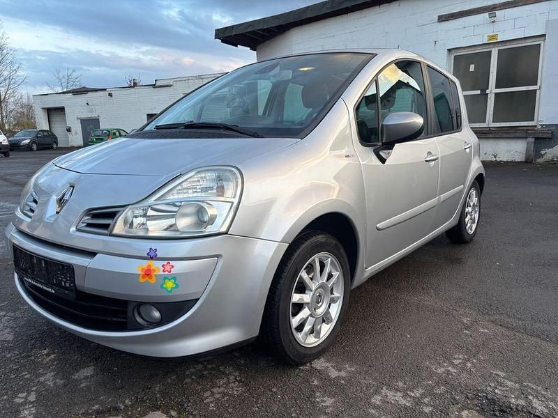 Gebraucht Renault Modus Night&Day 75 PS (55 kW) 2011 Silber Van / Kleinbus