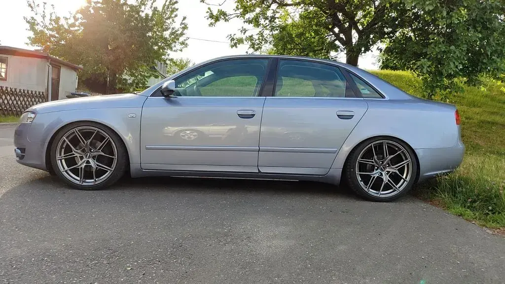Gebraucht Audi A4 131 PS (96 kW) 2005 Grau Limousine