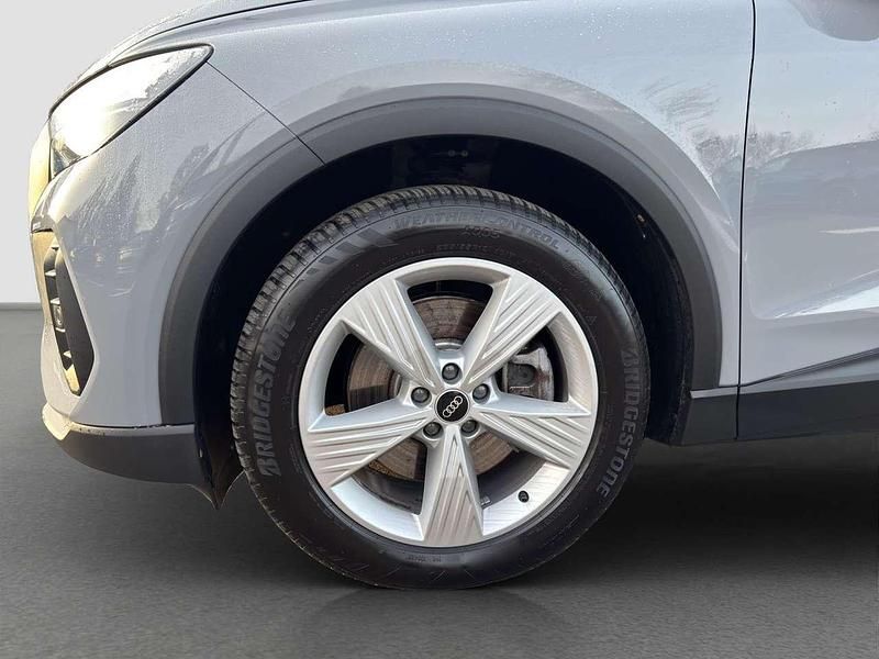 Gebraucht Audi Q4 e-tron Basis 150 kW (204 PS) 2021 Kieselgrau SUV