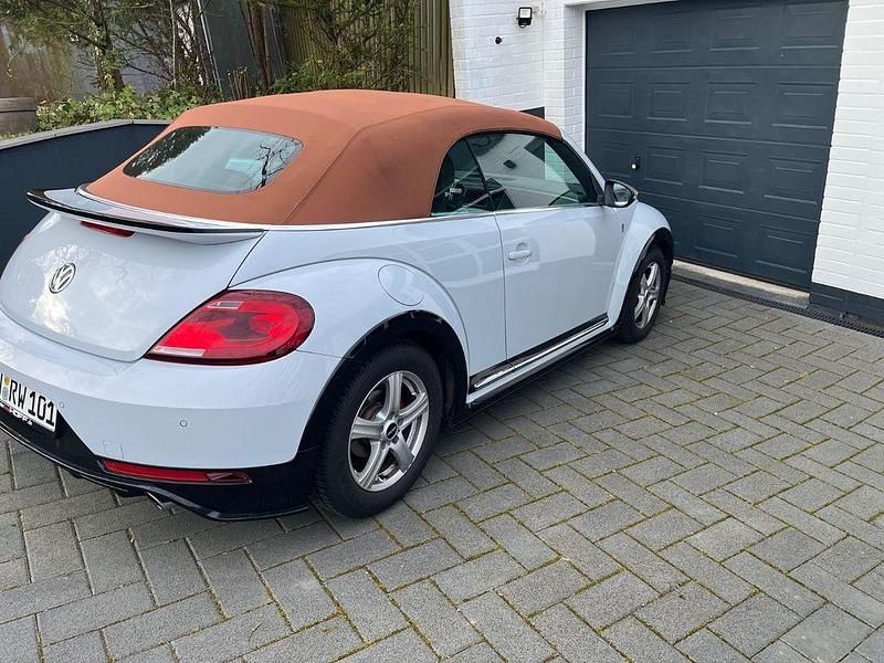 Gebraucht VW Beetle R-line 220 PS (161 kW) 2018 Weiß Kleinwagen
