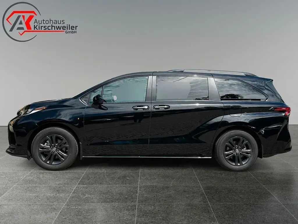 Gebraucht Toyota Sienna XLE 247 PS (181 kW) 2025 Schwarz Van / Kleinbus