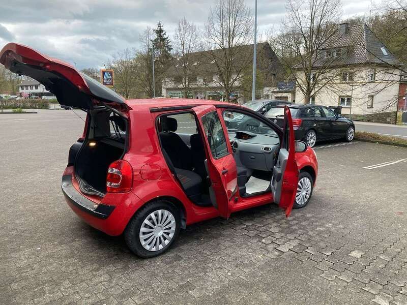 Hellrot Gebraucht 2010 Renault Modus Avantage Van / Kleinbus | 2.500 € (Fairer Preis) - Bild 1/4