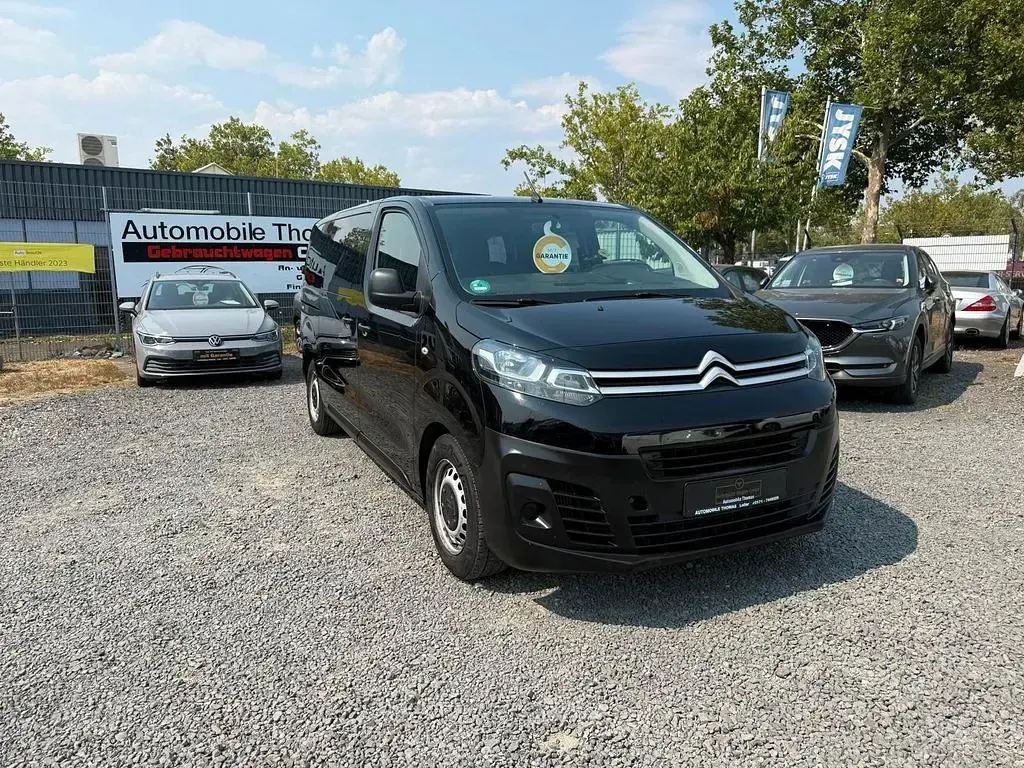 Gebraucht Citroën Jumpy 150 PS (110 kW) 2021 Lackierung schwarz perla nera/ Van / Kleinbus