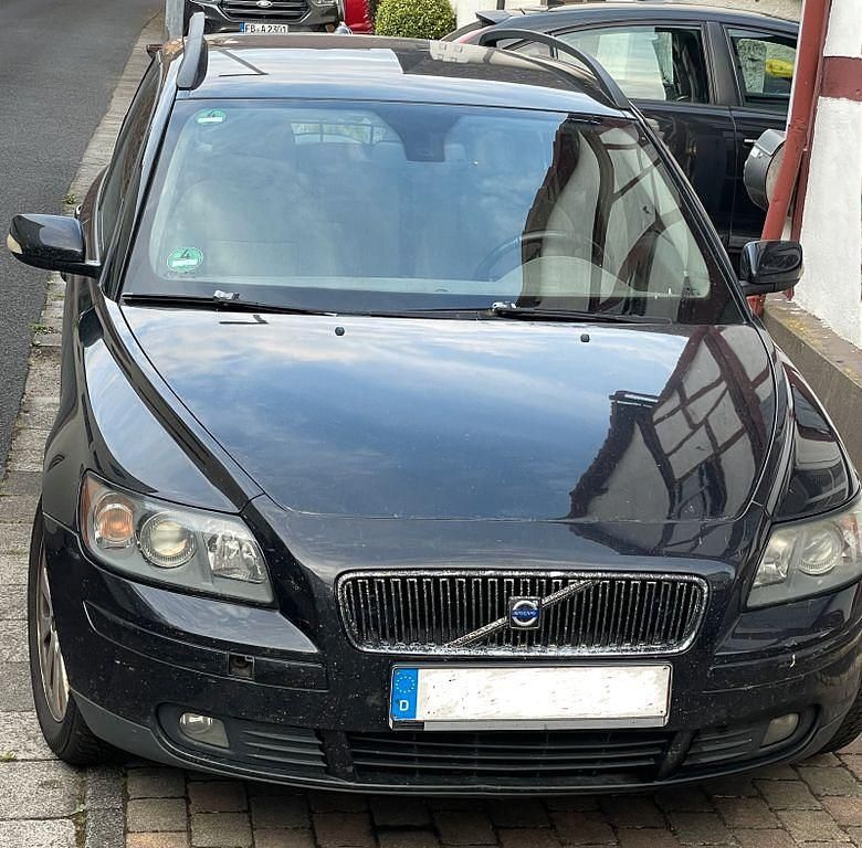 Schwarz Gebraucht 2005 Volvo V50 Kombi | 850 € (Superpreis) - Bild 1/4