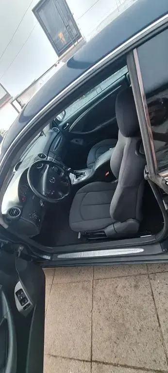Gebraucht Mercedes CLK270 Elegance 170 PS (125 kW) 2003 Blau Coupé
