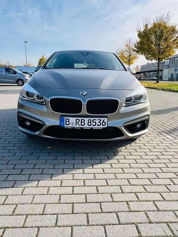 Gebraucht 2015 BMW 218 M Sport Kombi | 14.000 € (Guter Preis) - Bild 1/4