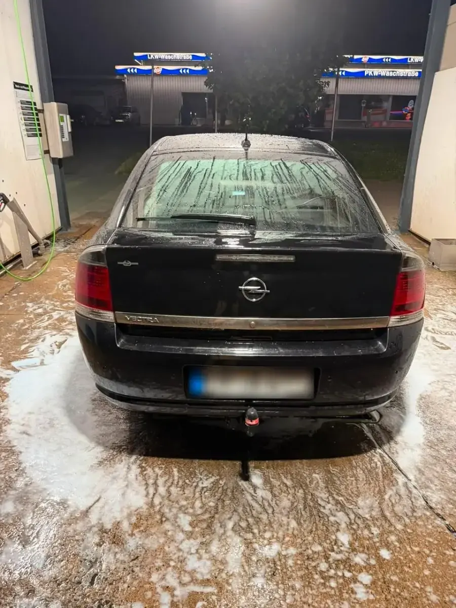 Gebraucht Opel Vectra 110 PS (80 kW) 2008 Schwarz Limousine