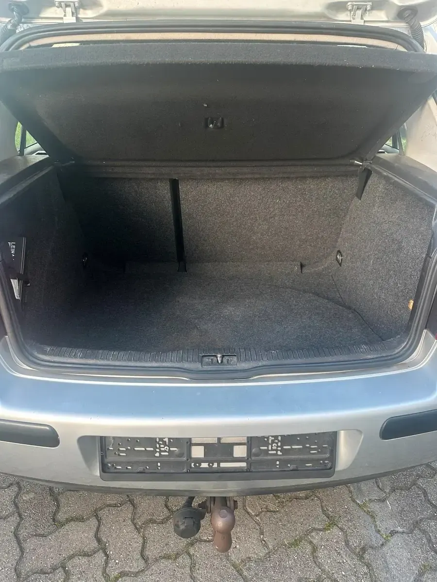 Gebraucht VW Golf IV 105 PS (77 kW) 2001 Grau Kombi