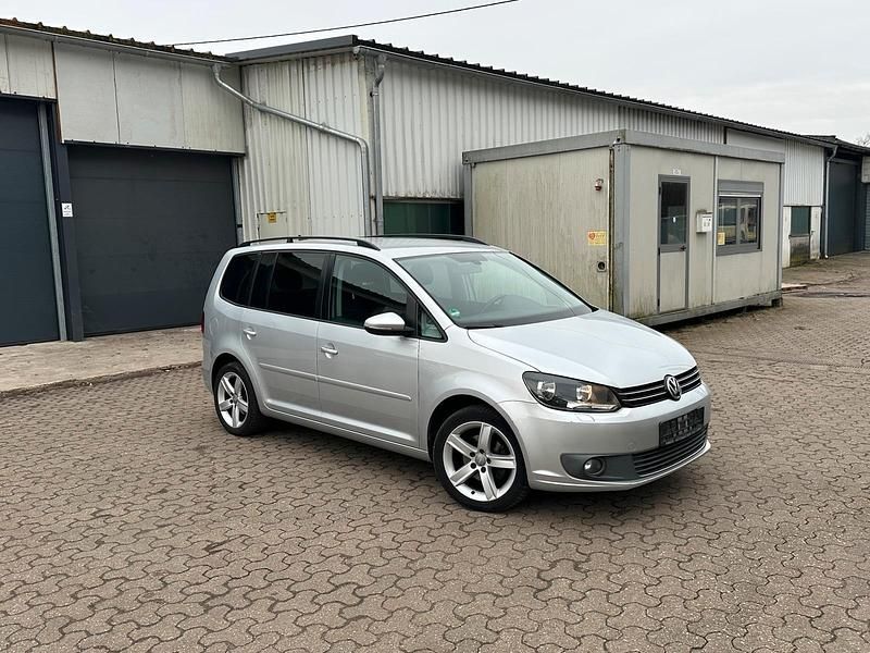 Gebraucht VW Touran Comfortline 105 PS (77 kW) 2012 Grau Van / Kleinbus