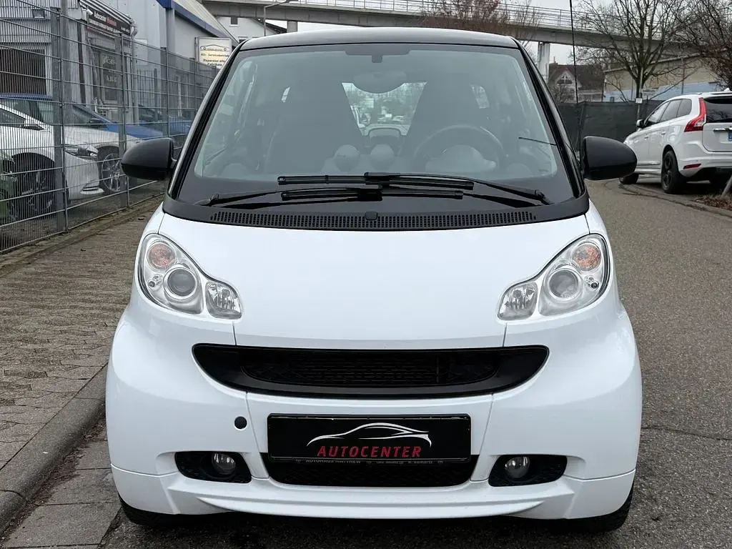 Gebraucht Smart ForTwo Coupé 71 PS (52 kW) 2011 Schwarz Coupé