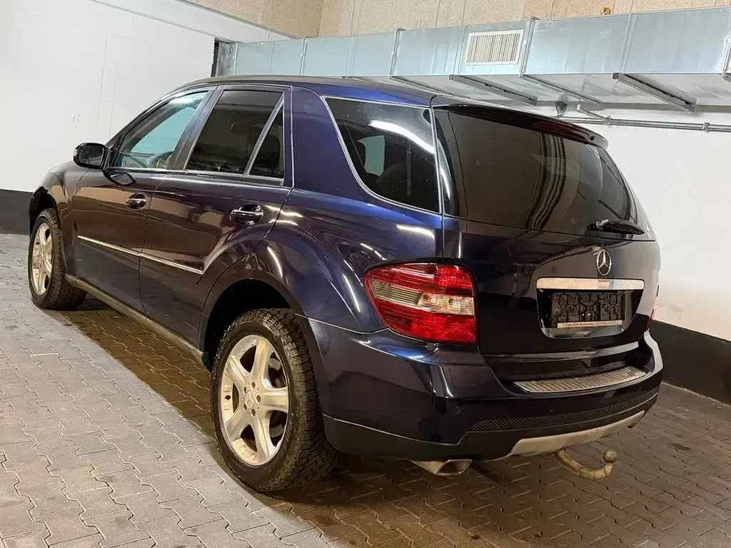 Gebraucht Mercedes ML420 Sport 306 PS (225 kW) 2008 Blau SUV