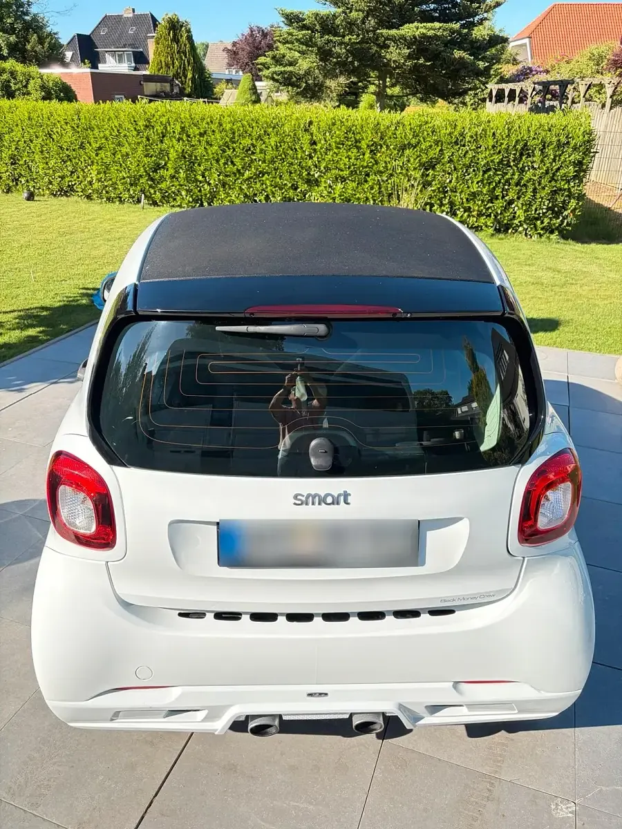 Używany Smart ForTwo Coupé 90 KM (66 kW) 2019 Biały Coupe