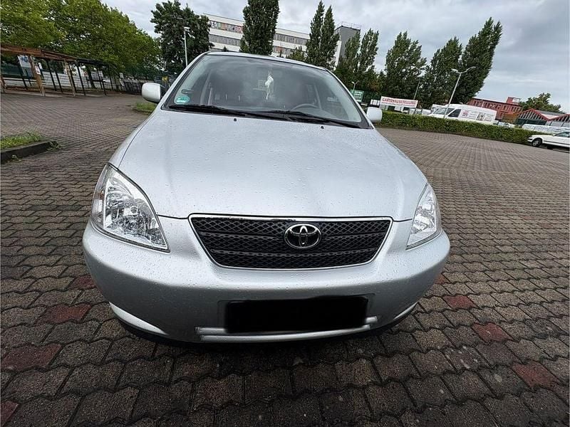 Gebraucht Toyota Corolla Sol 110 PS (80 kW) 2002 Silber Limousine