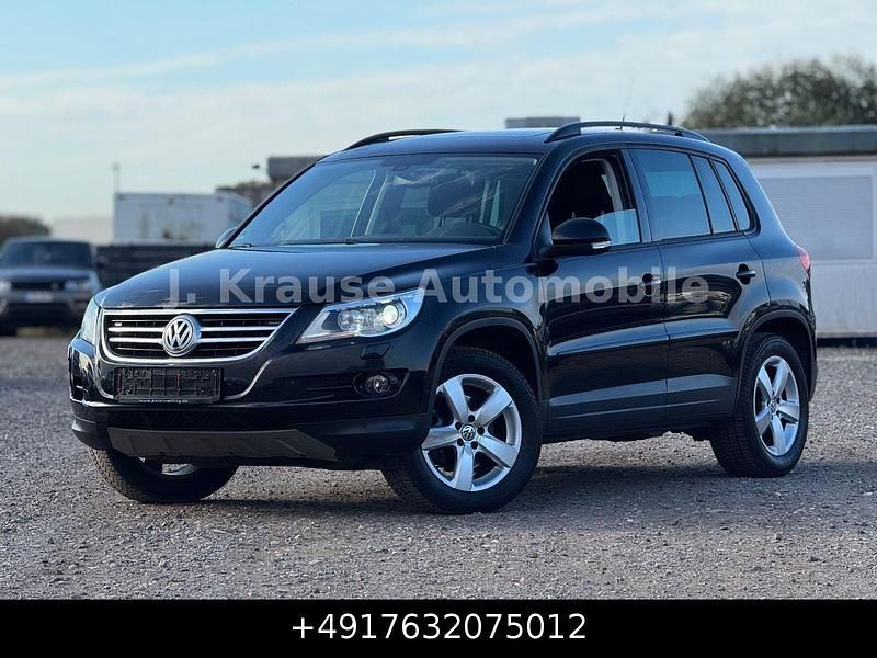 Schwarz Gebraucht 2008 VW Tiguan Track & Field SUV | 6.250 € (Fairer Preis) - Bild 1/3