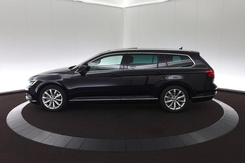 Gebraucht VW Passat Highline 190 PS (139 kW) 2015 Schwarz Kombi