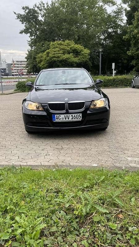 Gebraucht BMW 318 129 PS (94 kW) 2006 Limousine