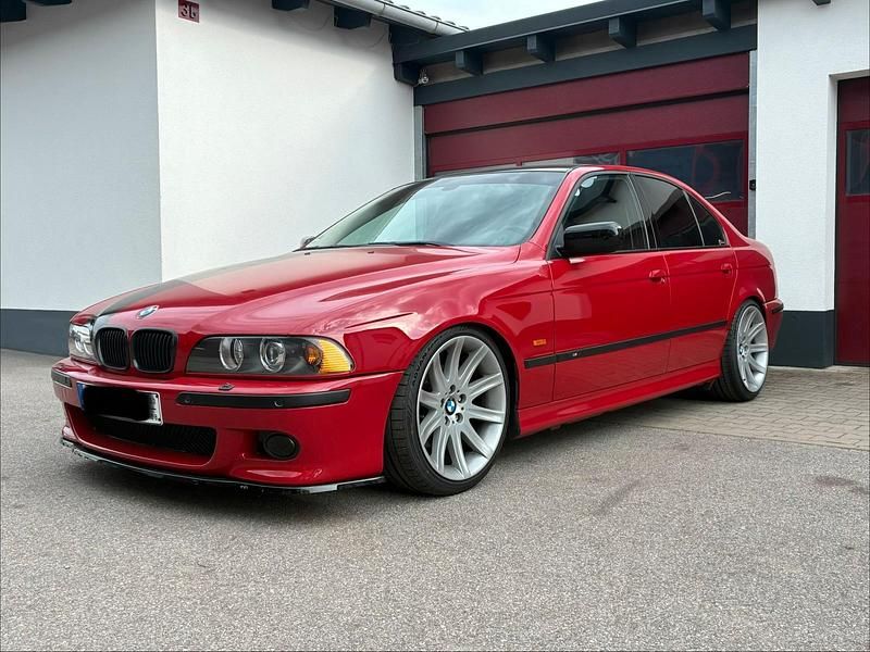 Gebraucht BMW 535 245 PS (180 kW) 2003 Rot Limousine