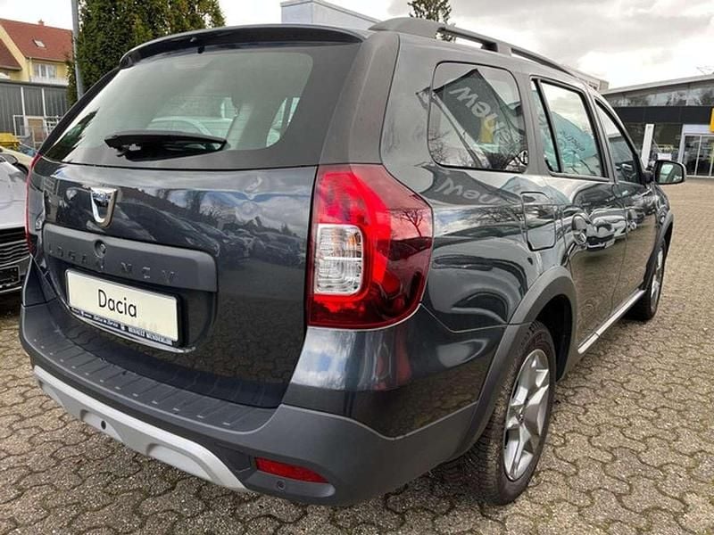 Gebraucht Dacia Logan Stepway 90 PS (66 kW) 2019 Kometengraumetallic Kombi