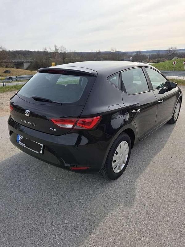 Gebraucht Seat Leon Reference 90 PS (66 kW) 2015 Schwarz Limousine