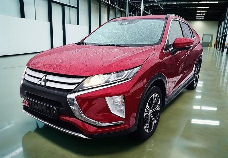 Rot Gebraucht 2019 Mitsubishi Eclipse Cross Diamant Edition SUV | 17.470 € (Guter Preis) - Bild 1/4