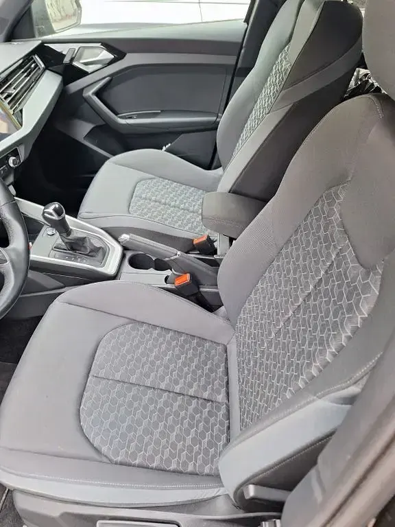 Gebraucht Audi A1 110 PS (80 kW) 2023 Schwarz SUV