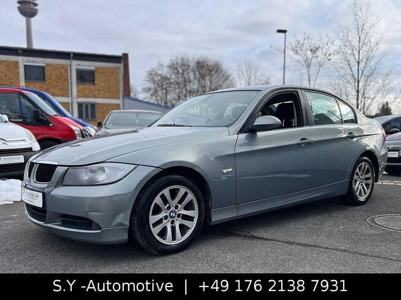 Gebraucht BMW 320 Advantage 170 PS (125 kW) 2008 Arktis Limousine