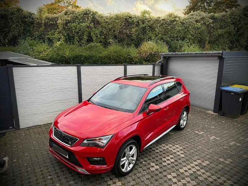 Rot Gebraucht 2018 Seat Ateca FR SUV | 19.499 € (Fairer Preis) - Bild 1/4