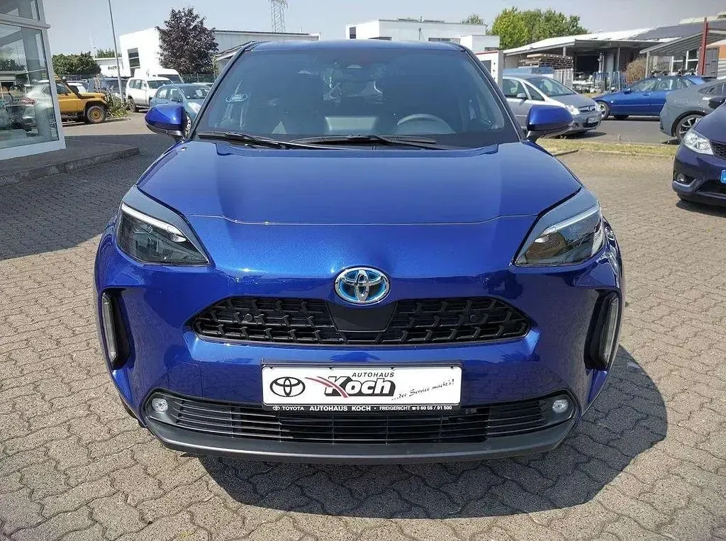 Gebraucht Toyota Yaris Cross Team 92 PS (67 kW) 2022 Dark blue m m SUV