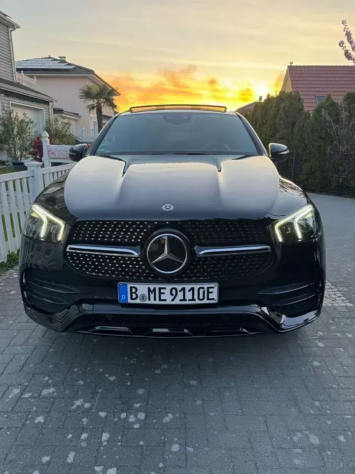 Gebraucht Mercedes GLE350 AMG line 194 PS (142 kW) 2020 Schwarz SUV