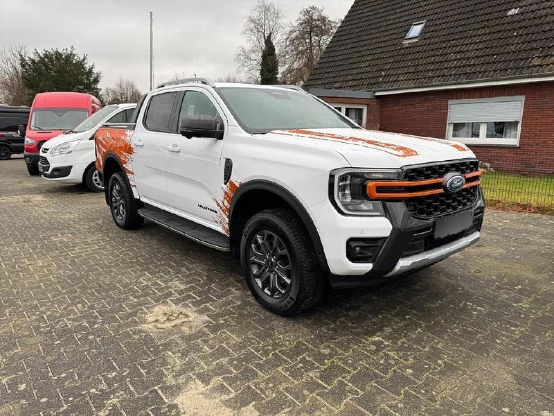 Gebraucht Ford Ranger Wildtrack 241 PS (177 kW) 2024 Weiß Pickup