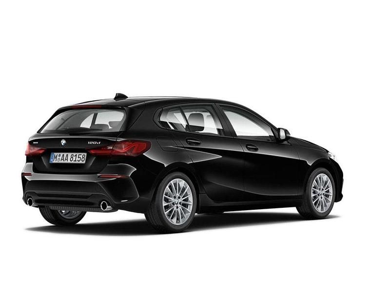 Gebraucht BMW 120 Advantage 190 PS (139 kW) 2022 Schwarz ii (schwarz) Kleinwagen
